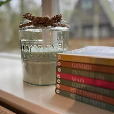 Boshuisje Nr6 シャレー *